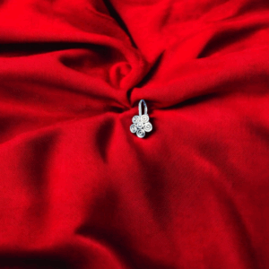 Aureli Solyn – Silver Tone Nosepin