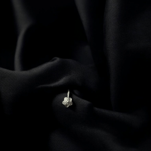 Aureli Solyn – Silver Tone Nosepin (Style 9)